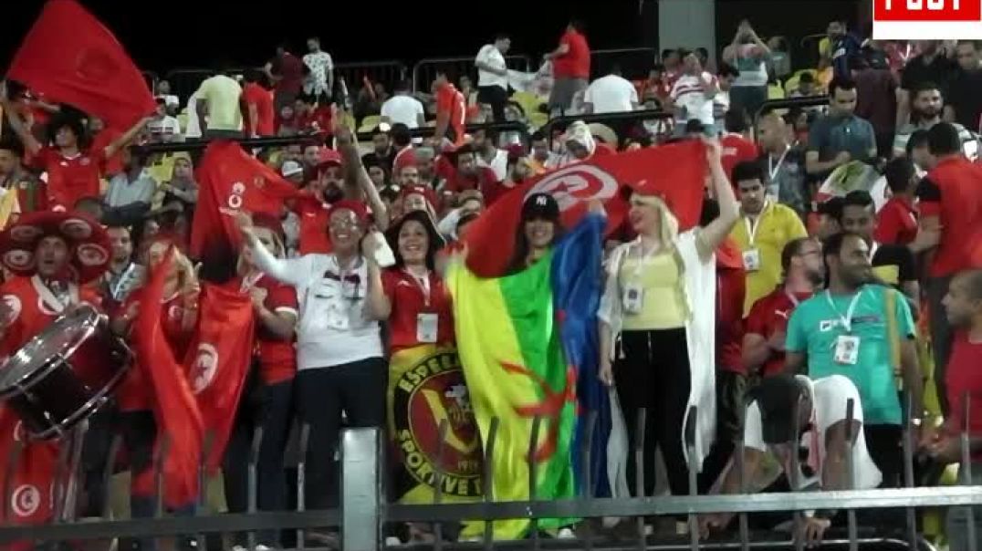 Les SupportersTunisiennes  au stade de Al SaLam par vincent kamto.avi