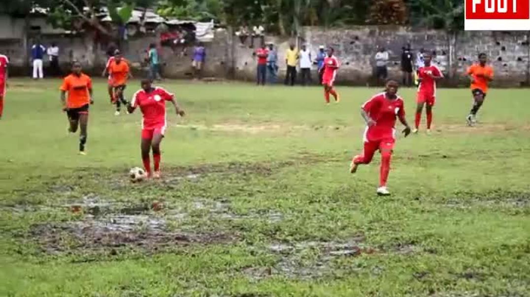 Match Ajsac Vs Vsion Sport de Bamenda par Vincent Kamto.mp4