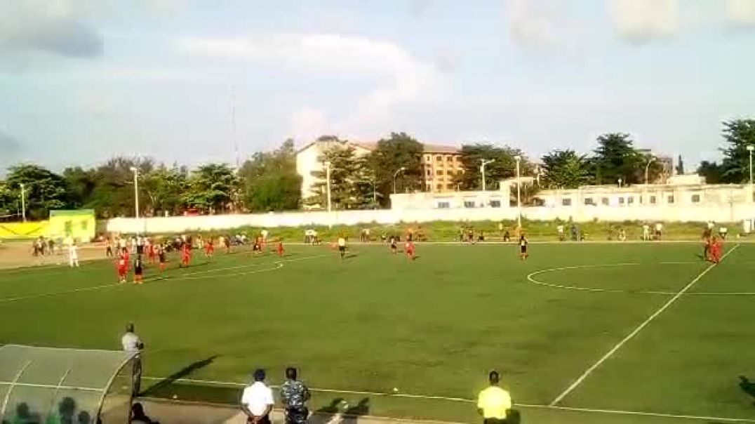 Energie FC - Dragons FC. Trinité Singbo
