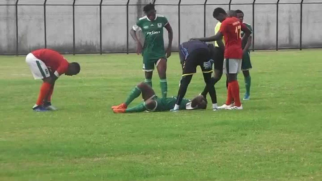 Cameroun  sortir sur Blessure de mbaga de Union Sportive de Douala  par Vincent Kamto