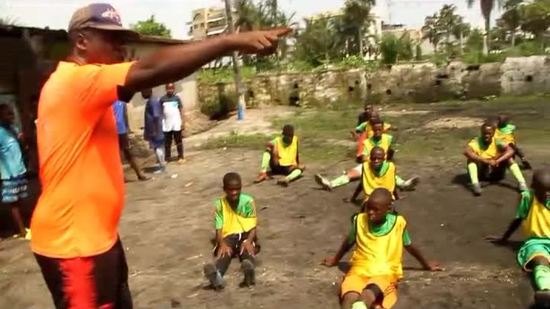 ⁣Cameroun tournoi du foot ball jeunes au stade yorro 3  par Vincent Kamto
