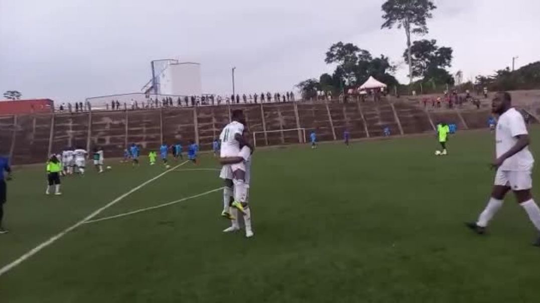⁣Cameroun la joie des joueurs de l Union de Douala