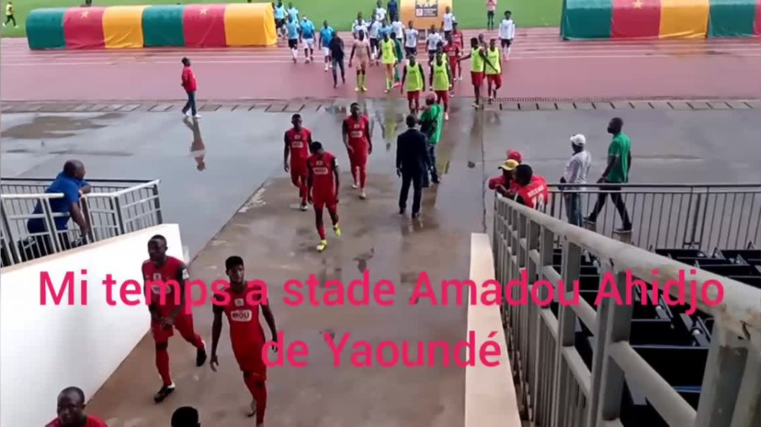 ⁣[Cameroun] mi-temps au stade Amadou Ahidjo de Yaoundé