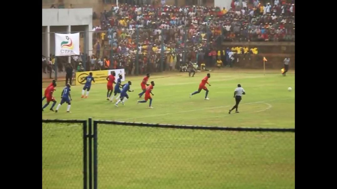 Cameroun les Actions du Match Bamboutos de Mbouda Vs PWD de Bamenda
