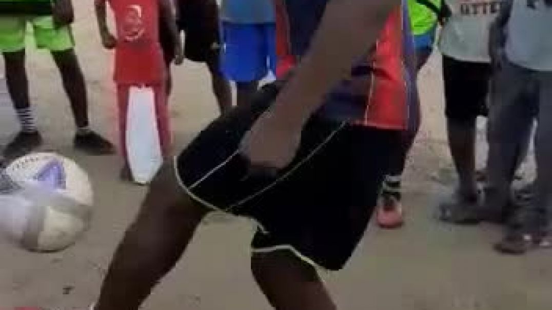 Concours de jonglages à Bonabéri Nguellé