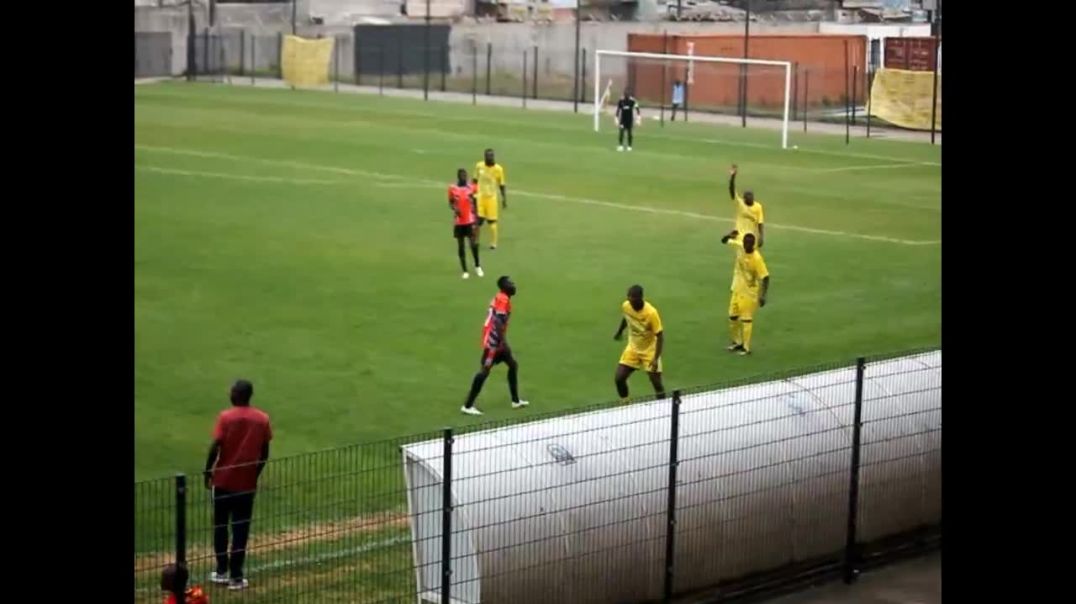 ⁣Cameroun Action du Match Dynamo de Douala Vs Gazelle