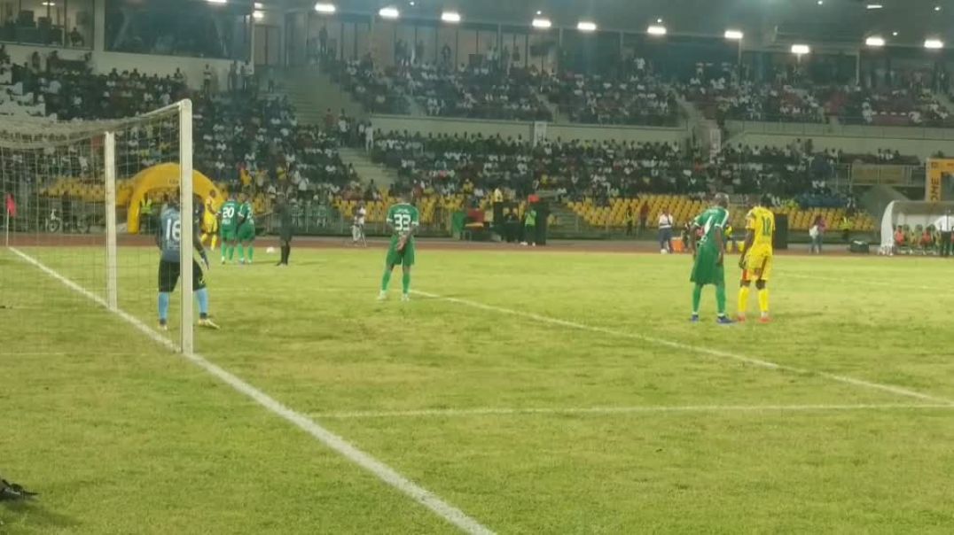 ⁣[Cameroun] action du match  astres de douala vs union de douala