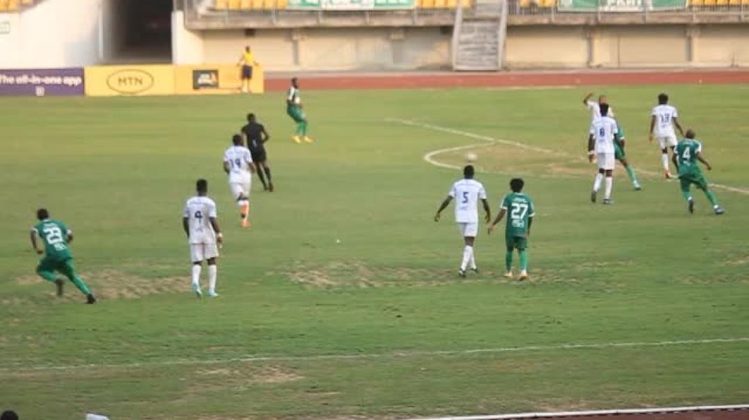 ⁣[Cameroun ] Action de la rencontre Union Sportive de Douala Vs Apejes de Mfou