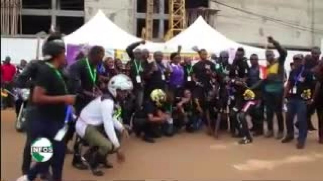⁣3ème sortie nationale du Touring Moto à Yaoundé