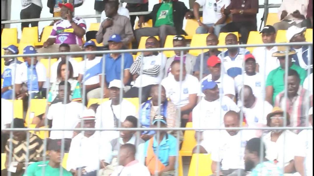 ⁣(Cameroun] Coupe du Cameroun 2023 le public au stade annexe de Bependa