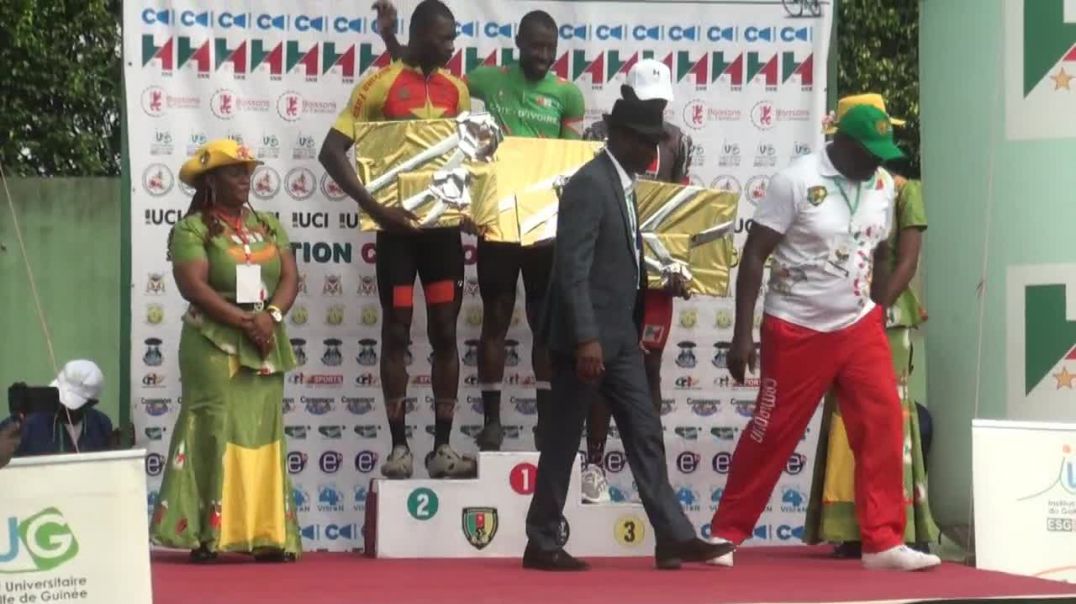 ⁣[Cameroun] Tour du Cameroun Remise des lots aux Vainqueurs de l'etape de Douala Limbe Douala