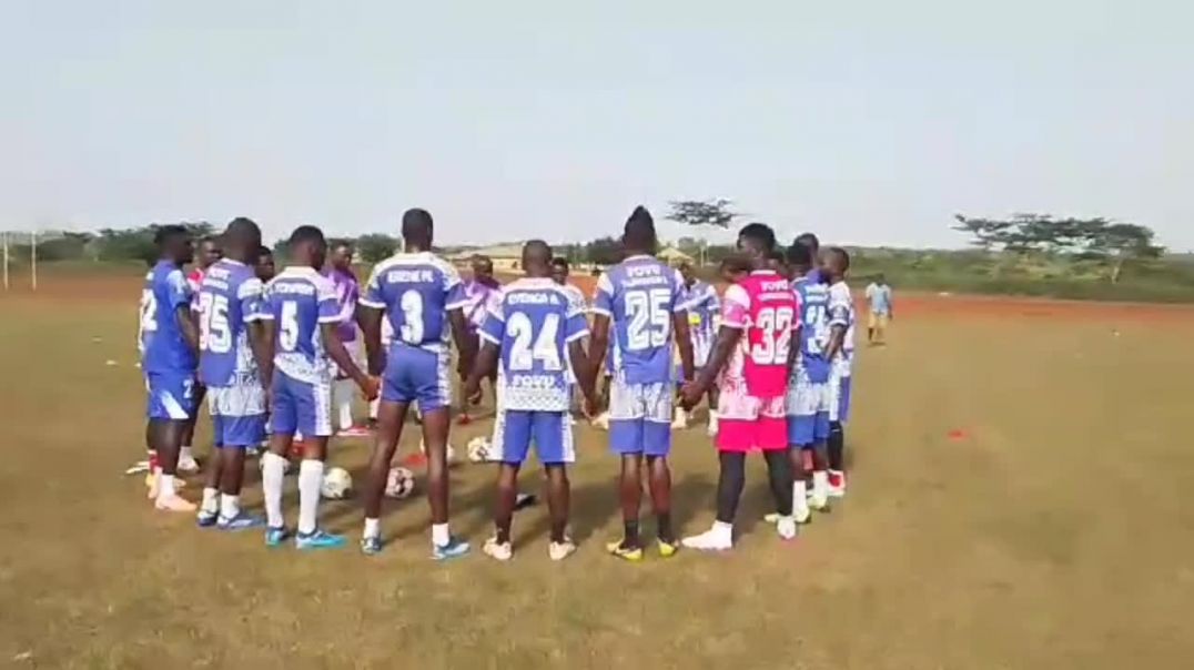 ⁣[Cameroun] séance d entraînement de fovu club de baham au stade bogofit d abong bang